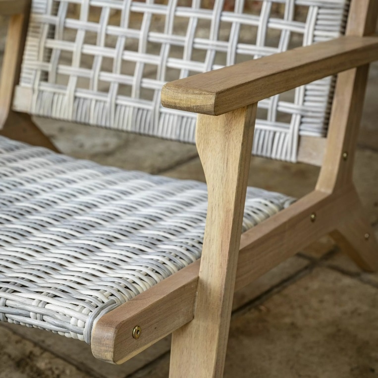 Wicker Lounger UK