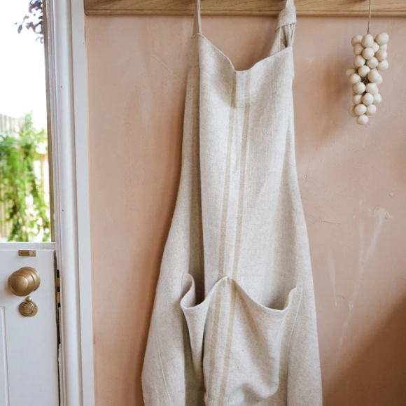 Linen Apron UK